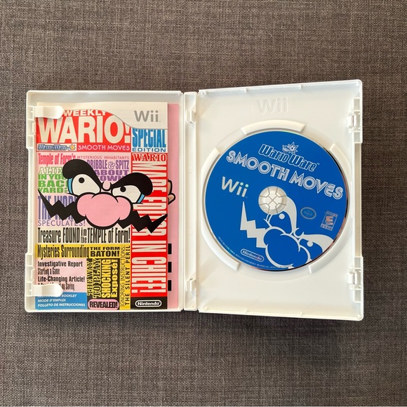 WarioWare: Smooth Moves Nintendo Wii Game Complete - Picture 3 of 3